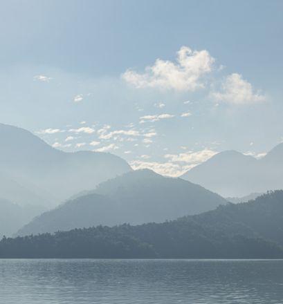 獨擁絕美湖景