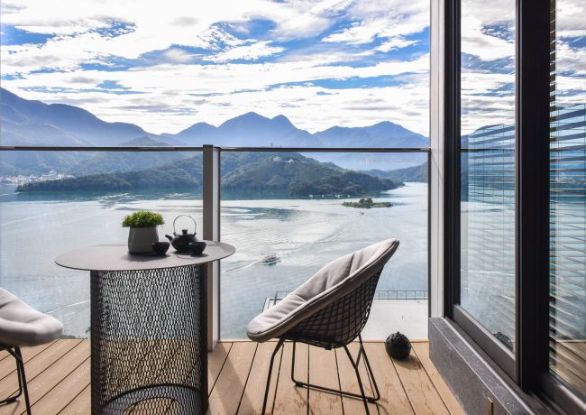 週間限定 • 三天兩夜一泊一食專案