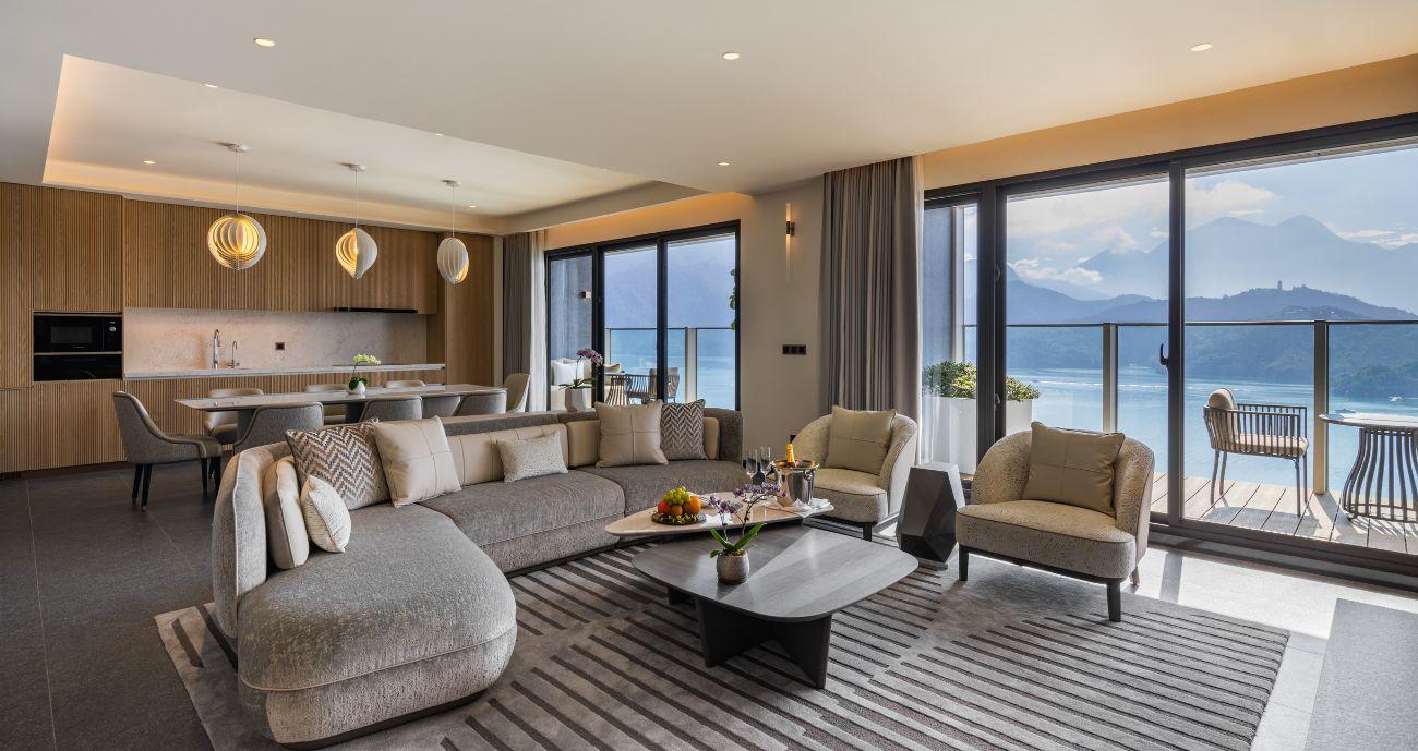 Sun Moon Suite